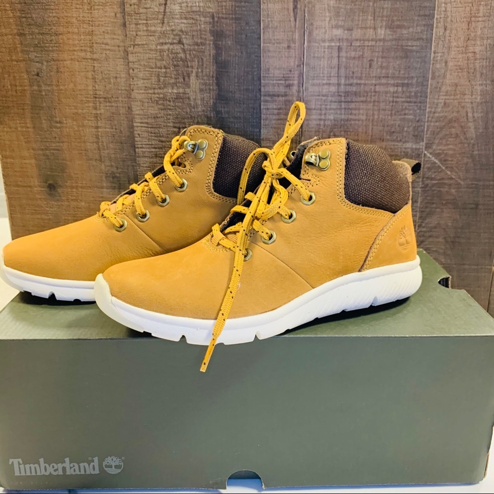 NIB! Boys Timberland Boltero Boots